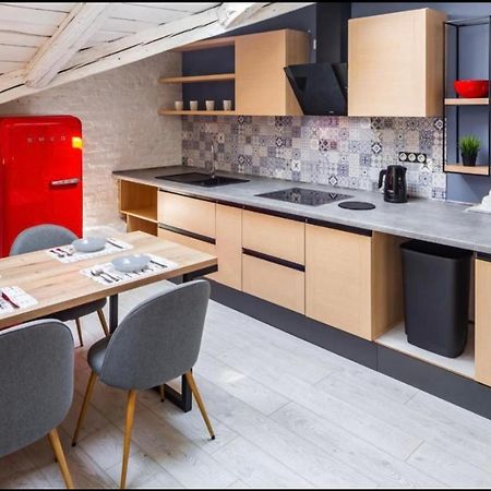 Romari Площа Ринок 29 Appartement Lviv Buitenkant foto