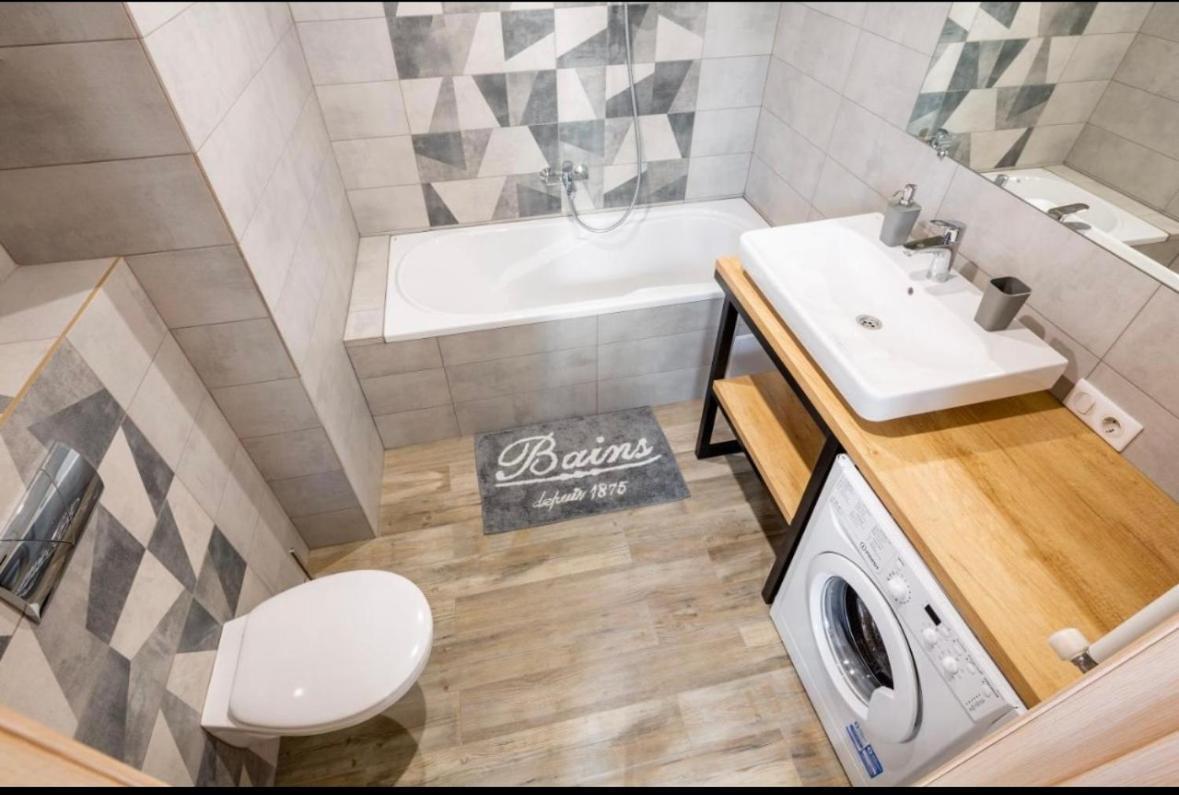 Romari Площа Ринок 29 Appartement Lviv Buitenkant foto