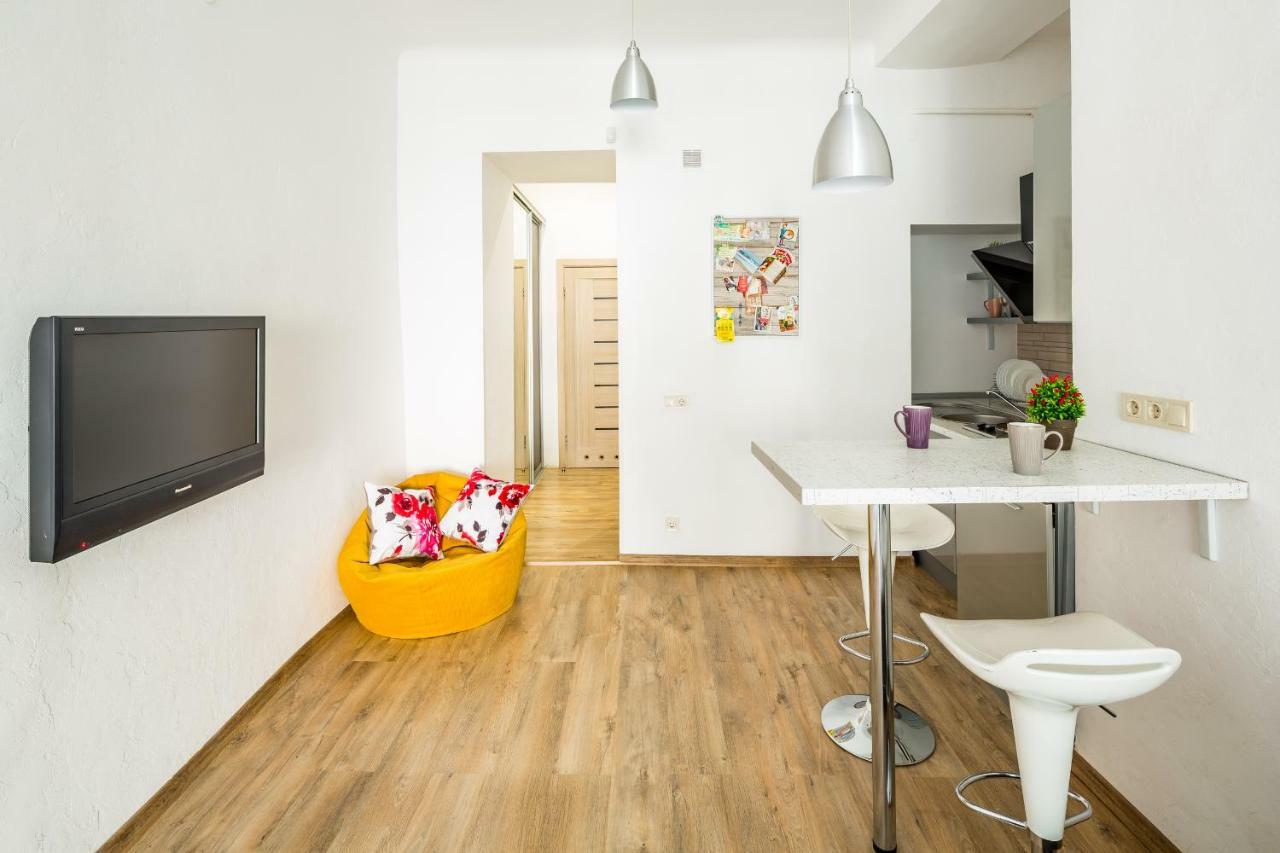 Romari Площа Ринок 29 Appartement Lviv Buitenkant foto