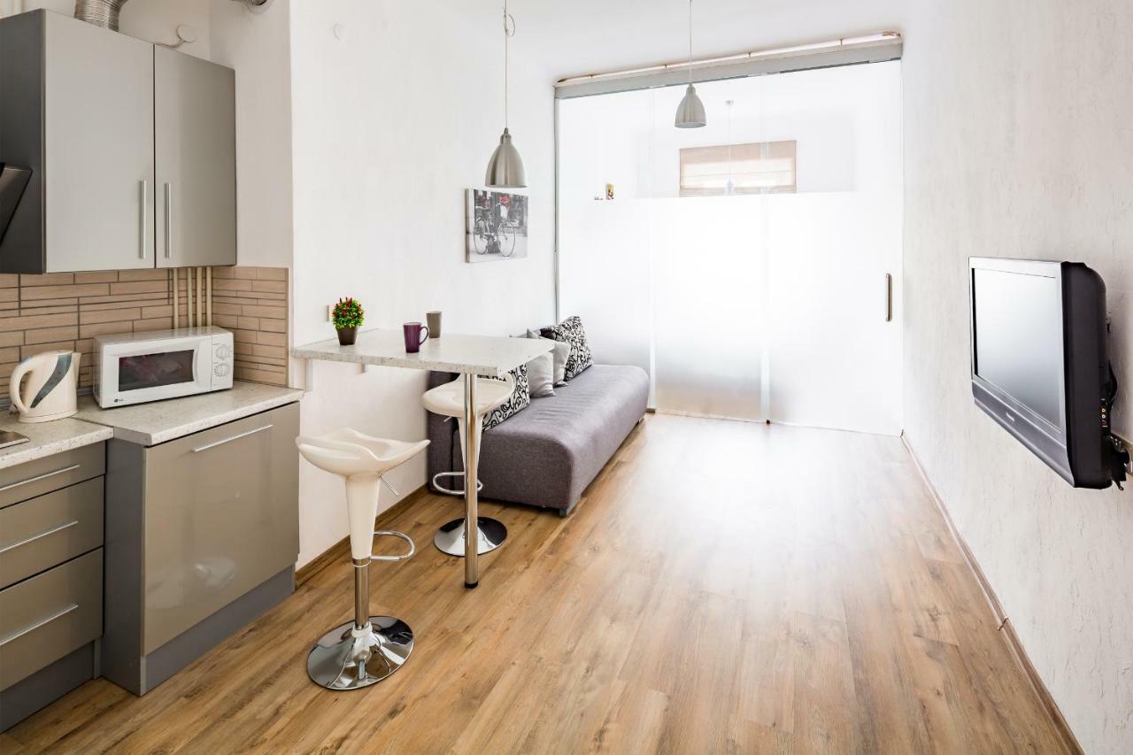 Romari Площа Ринок 29 Appartement Lviv Buitenkant foto