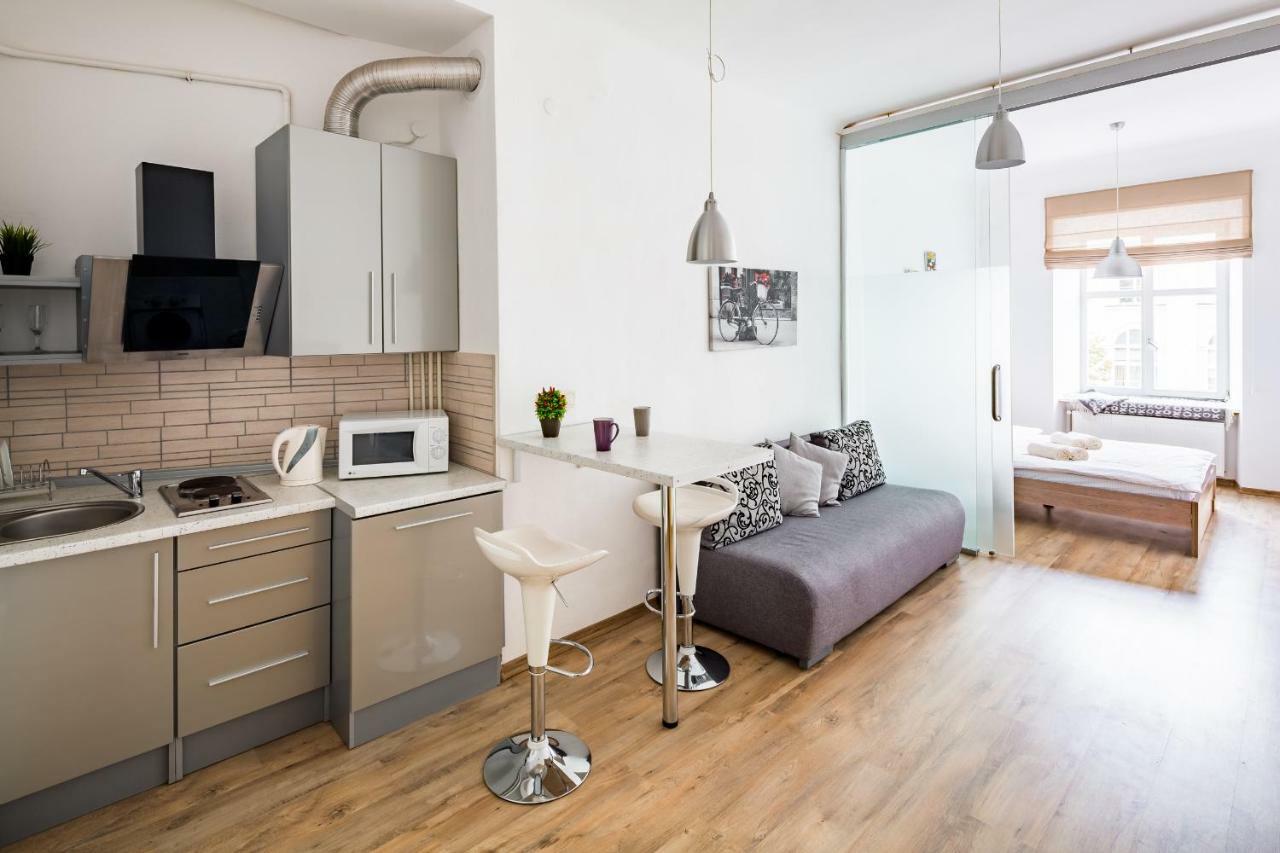 Romari Площа Ринок 29 Appartement Lviv Buitenkant foto